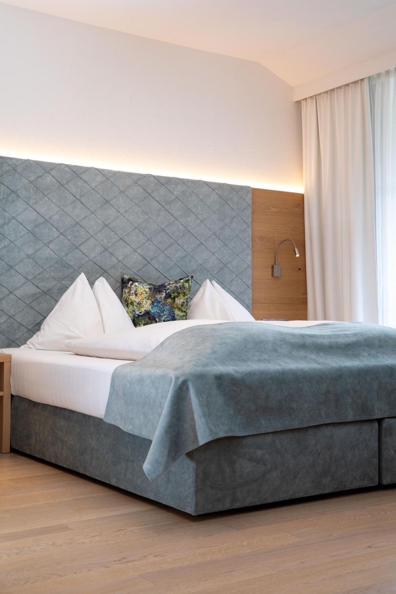 Alpina Wagrain Hotel ภายนอก รูปภาพ